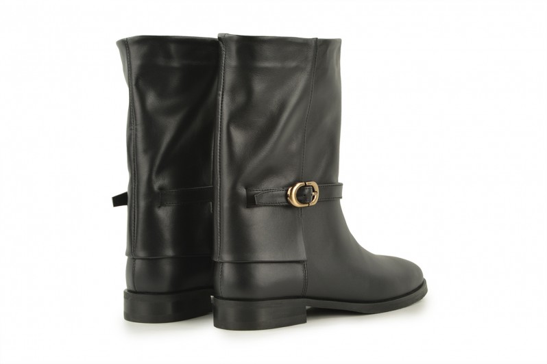 Черевики жіночі чорні з натуральної шкіри (008471)