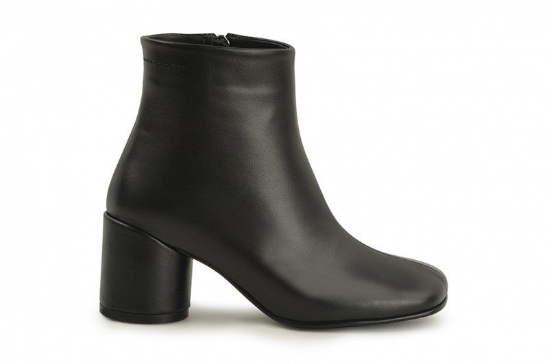 Черевики жіночі чорні з натуральної шкіри (008495)