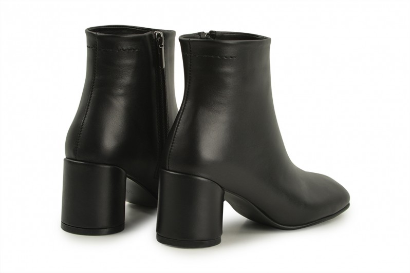 Черевики жіночі чорні з натуральної шкіри (008495)