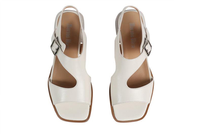 Босоніжки жіночі білі з натуральної шкіри (008849)