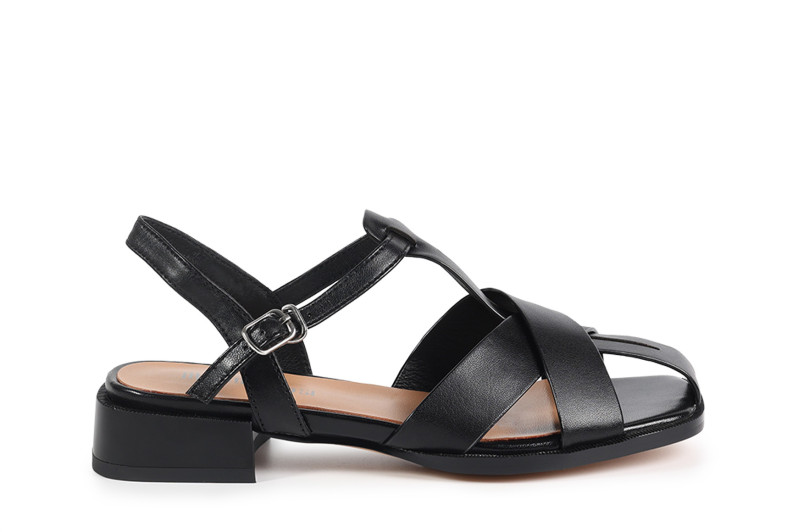 Босоніжки жіночі чорні з натуральної шкіри (008919)