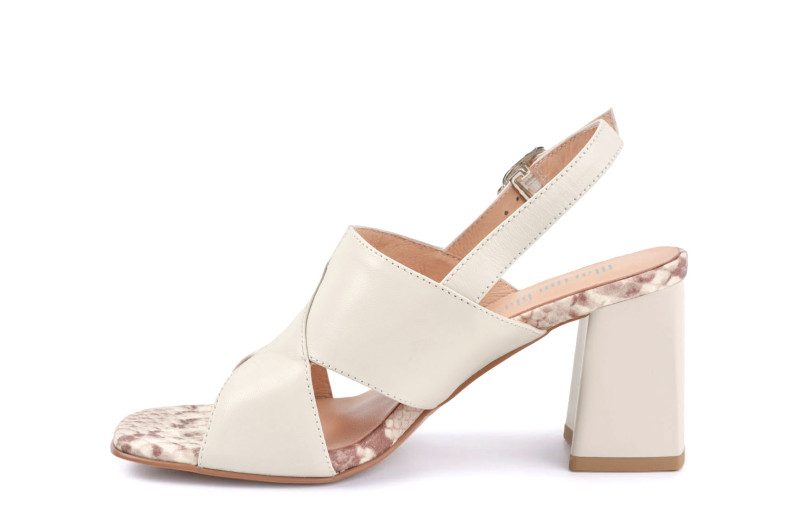 Босоніжки жіночі бежеві з натуральної шкіри (009001)