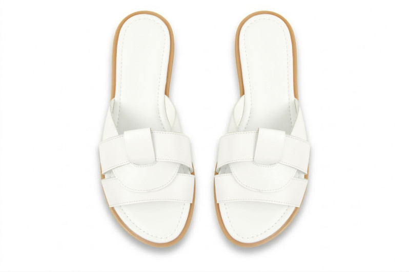 Шльопанці жіночі білі з натуральної шкіри (008967)