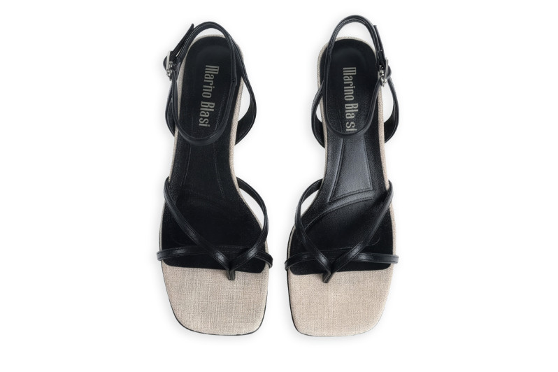 Босоніжки жіночі чорні з натуральної шкіри (008978)