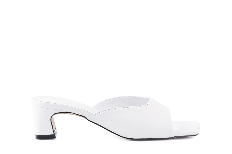 Мюлі білі з натуральної шкіри (009082)