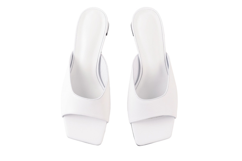 Мюлі білі з натуральної шкіри (009082)