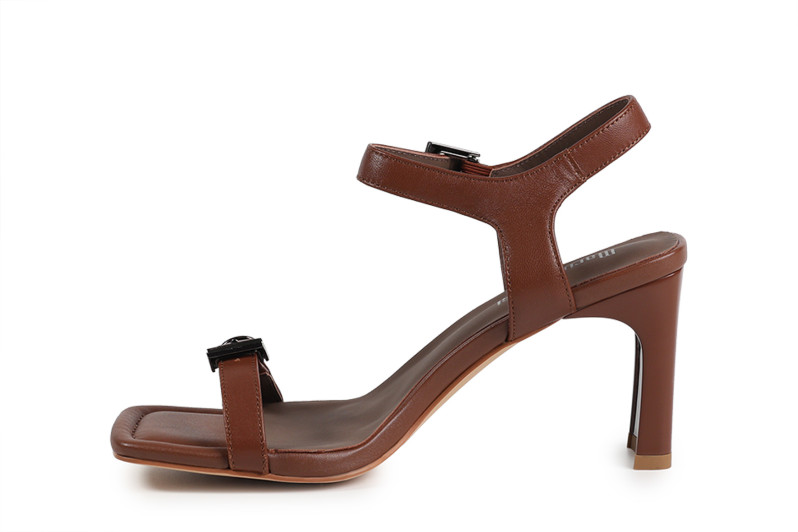 Босоніжки жіночі коричневі з натуральної шкіри (008888)