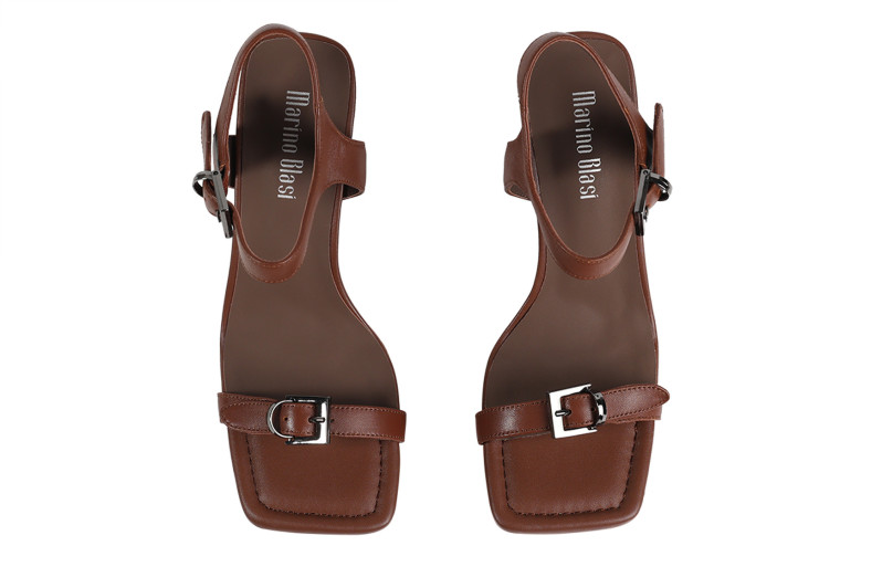 Босоніжки жіночі коричневі з натуральної шкіри (008888)