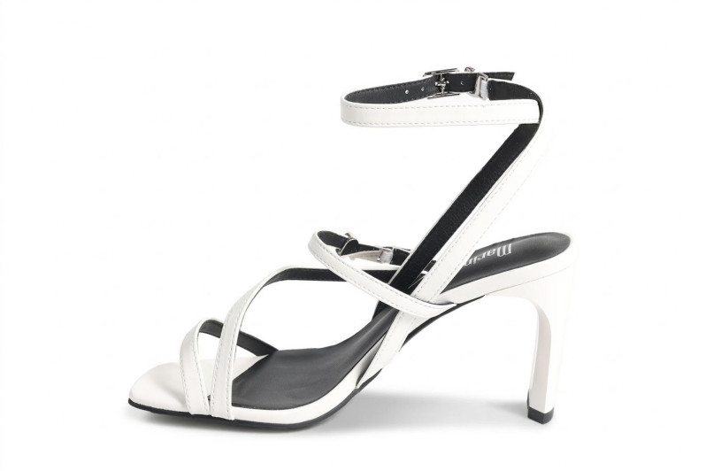 Босоніжки жіночі білі з натуральної шкіри (008947)