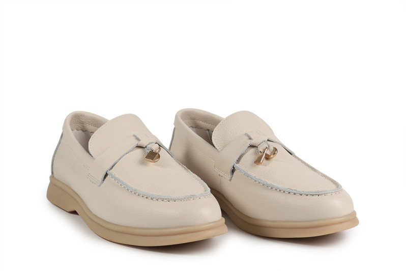 Лофери жіночі молочні з натуральної шкіри (008724)