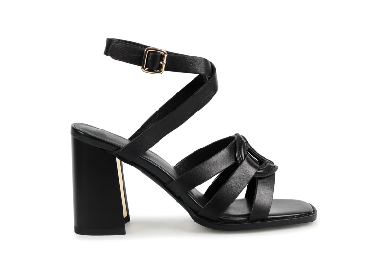 Босоніжки жіночі чорні з натуральної шкіри (008949)