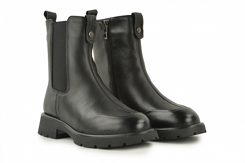 Черевики жіночі чорні з натуральної шкіри (008533)