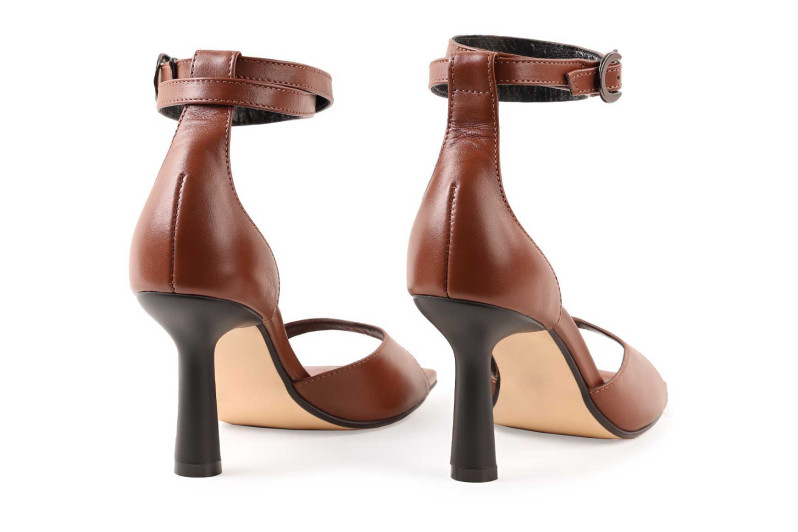 Босоніжки жіночі коричневі з натуральної шкіри (009100)