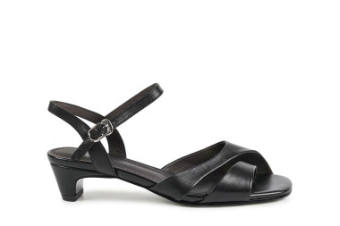 Босоножки женские черные (008954)