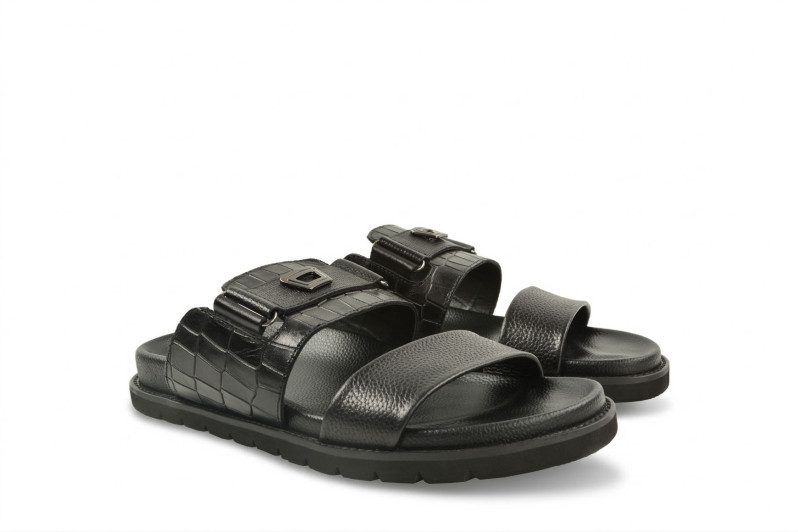 Шльопанці чоловічі чорні з натуральної шкіри (008965)