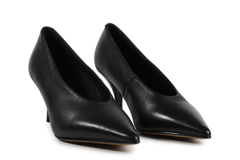 Туфлі жіночі чорні з натуральної шкіри (008826)